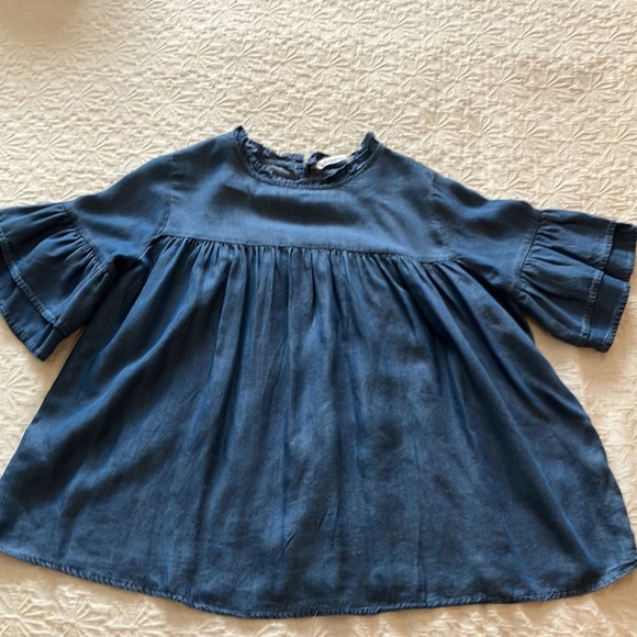 Boho light cotton “jean” ruffled top with short ruffled sleeves. - Picture 6 of 12
